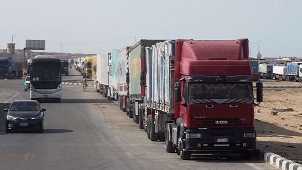 Trucks enter Gaza