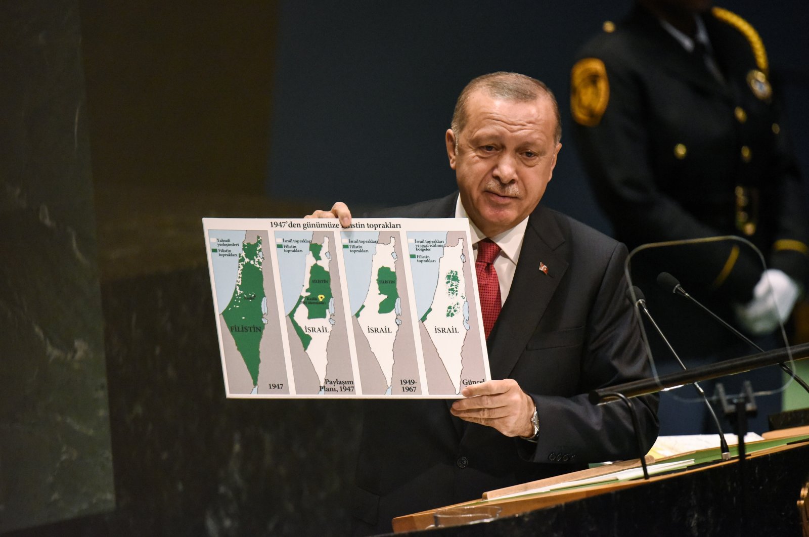 Erdogan shows Israeli map Erdogan shows Israeli map